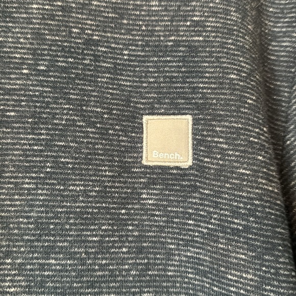 Bench sweater - Picture 2 of 3